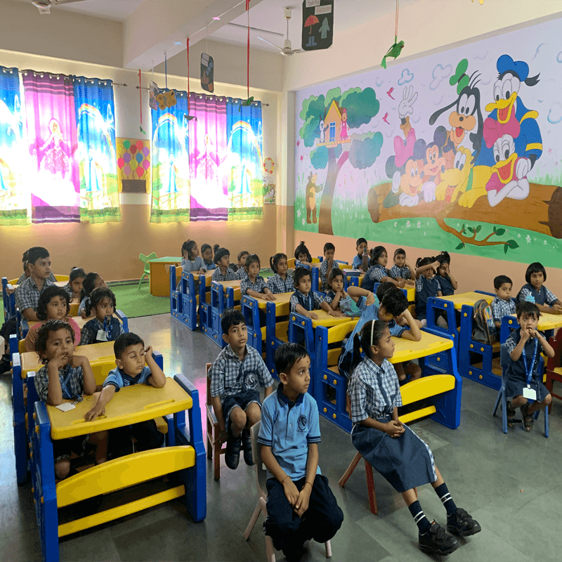 Choosing the Right Primary School Near LandCraft Golf Links, Ghaziabad: A Parent’s Guide